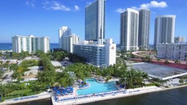 Crowne Plaza Hotel Hollywood, Florida doğru geliyor editoryal 21 Ekim 2016 havadan görünümü