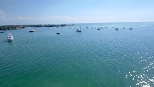 Аэросъемка Майами Многих Лодок Океане — стоковое видео