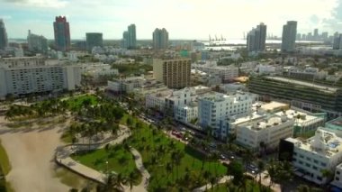 Miami South Beach üzerinde gündüz havadan vuruldu