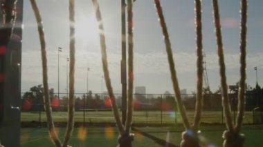 Soccer Net Bungees'in sahada fileye yakın çekimi