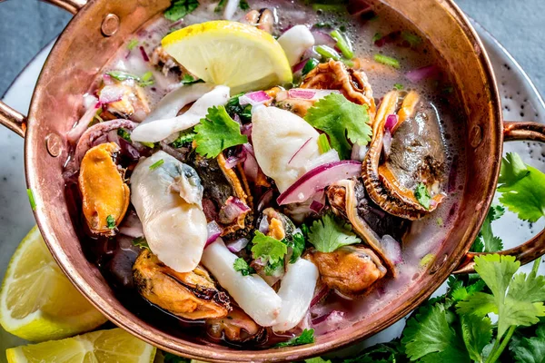 Marisco Latinoamericano Peruano Ceviche Cebiche Mariscos Crudos Mejillones Camarones Almejas — Foto de Stock