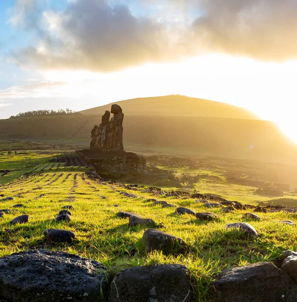 Paisagem de Páscoa. Ahu Tongariki. Vista panorâmica Papa nui — Fotografia de Stock