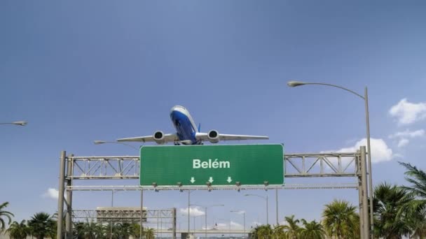 Самолет взлетает в Белеме. — стоковое видео