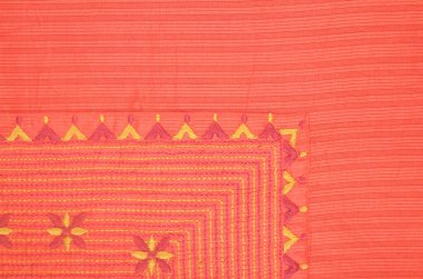 Hint yapımı geleneksel kadın elbisesi işlemeli Kurta.