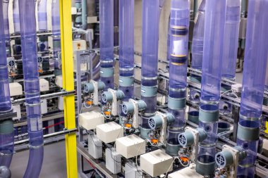 Boru hattı posta lojistik merkezi, dağıtım merkezi, lojistik konsepti