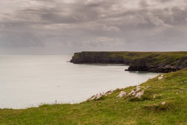 Sahil ve anıtlar, Galler