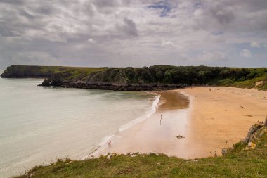 Sahil ve anıtlar, Galler