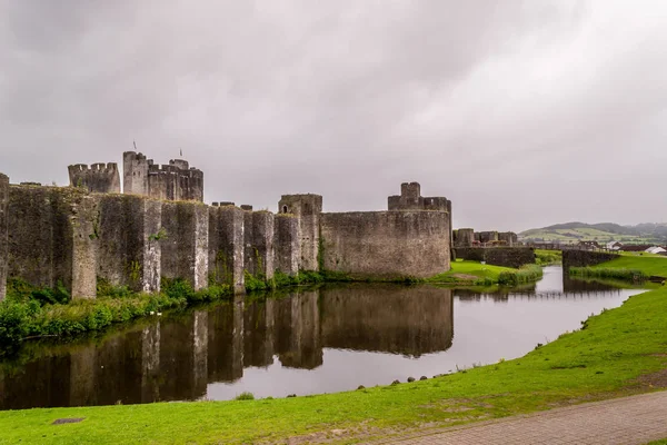 Castelo Caerphilly Castelo Normando Localizado Cidade Caerphilly Sul País Gales — Fotografia de Stock