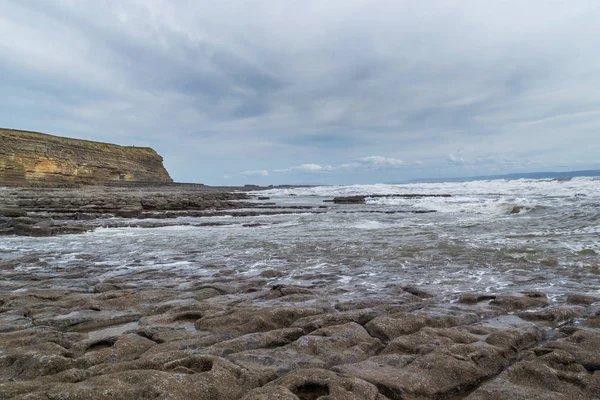 Wales Wild Cliffs Rocky Shores Coast Sunset — Stock Photo, Image