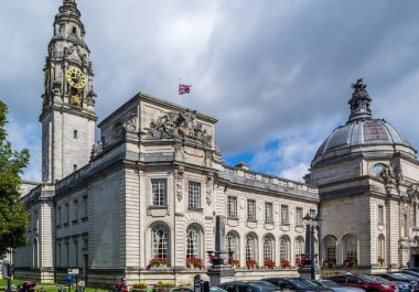 Cardiff şehrinin sokakları ve mimarisi, Galler.