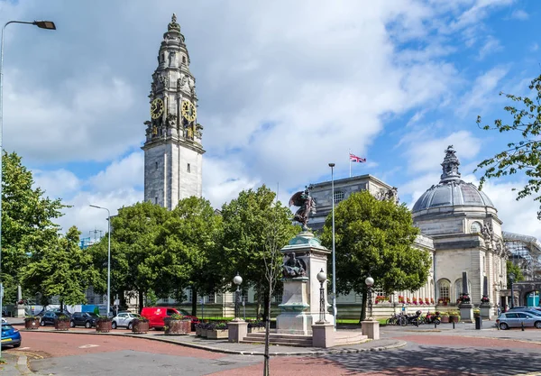 Cardiff şehrinin sokakları ve mimarisi, Galler.