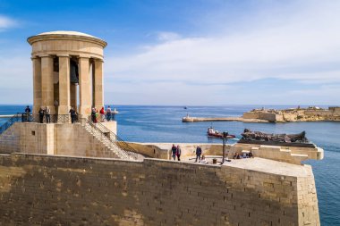 Valletta Malta adasında güzel bir tarihi şehir ve diğer büyüleyici yerler.