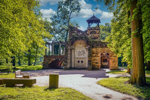 Parque Romántico Arkadia Village Polonia — Foto de Stock