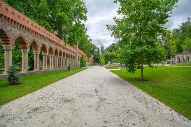 Kamieniec Zabkowicki ve eşsiz sarayı.