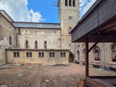 Polonya, Szczytna 'daki Lesna Skala Kalesi.