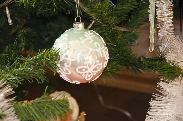 Leuchtende Erinnerungen Neujahrsparty Weihnachtsbaumschmuck Familienurlaub Weihnachten Feiern Frohe Weihnachten Und — Stockfoto