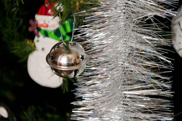 Νέο Έτος Κόμμα Χριστουγεννιάτικη Διακόσμηση Δέντρου Οικογενειακές Διακοπές Χριστούγεννα Χριστουγεννιάτικα — Φωτογραφία Αρχείου