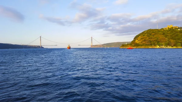 Yavuz Sultan Selim Köprüsü, 3 Boğaziçi Köprüsü, Istanbul, Türkiye - 3 Ekim 2015.