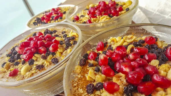 Pudim Noé Taça Branca Frutas Secas Legumes Cereais São Feitos — Fotografia de Stock