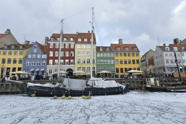 Кольорові Фасади Нюхавн Забезпечує Копенгагені Данія Зимовий Період — стокове фото