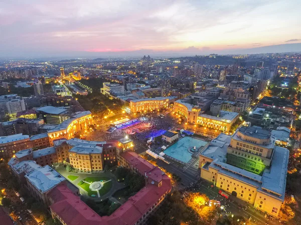 Vista Yerevan Capital Armênia Cena Noturna — Fotografia de Stock