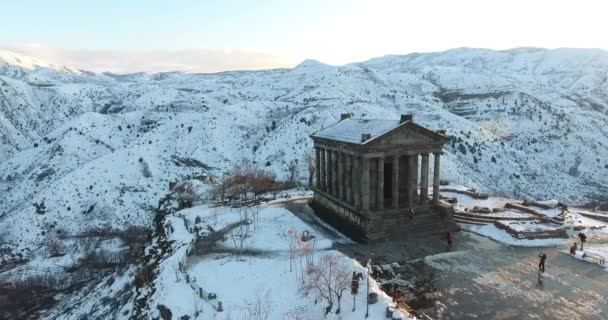 Όμορφο Τέμπλο Garni Στην Αρμενία Χειμώνα — Αρχείο Βίντεο