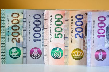 Ermenistan Cumhuriyeti'nin Yeni Banknotları