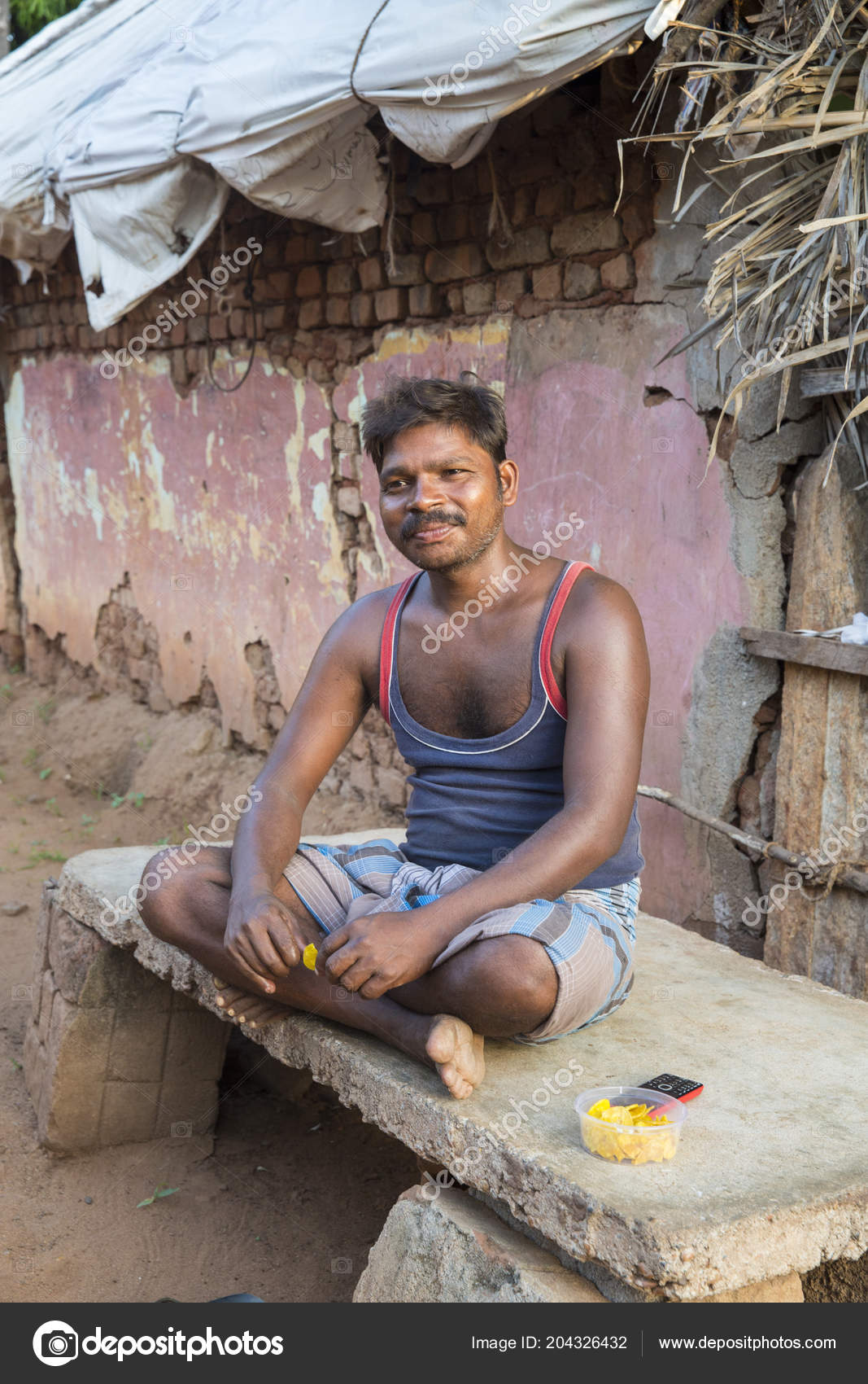 depositphotos_204326432-stock-photo-pondichery-puducherry-tamil-nadu-india.jpg