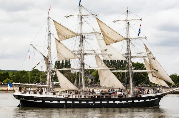 Rouen Francja Lipca Circa 2016 Koniec Armada Rouen Łodzie Galeon — Zdjęcie stockowe