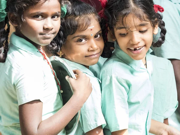 Puducherry India December Circa 2018 Niet Geïdentificeerde Beste Kinderen Meisjes — Stockfoto