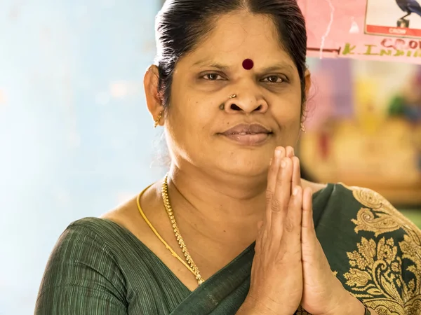Puduchery Indie Grudnia Około 2018 Roku Niezidentyfikowane Starsza Kobieta Indyjska — Zdjęcie stockowe