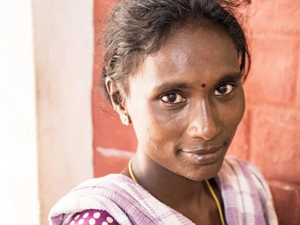 Puduchery India Diciembre Circa 2018 Retrato Identificado Una Feliz Mujer — Foto de Stock