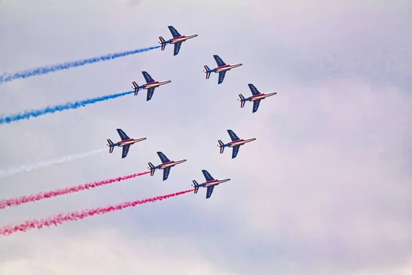 Bourget Francia Junio 2017 Expositor Volador Acrobacias Aeróbicas Muestran Cielo —  Fotos de Stock