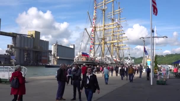 Exposição Internacional Veleiros Maiores Escuna Fragata Barcos Marinha Sena Para — Vídeo de Stock