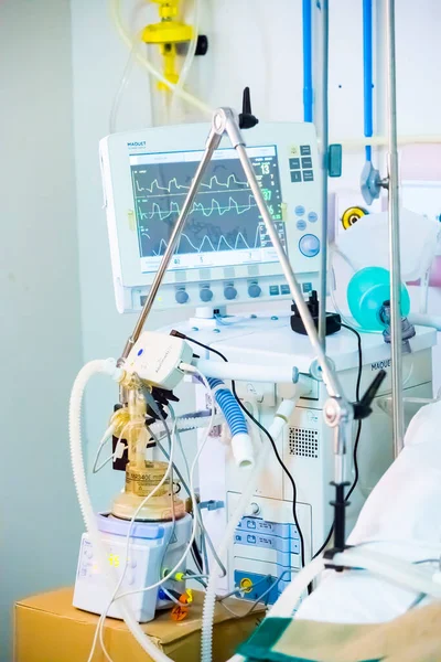 Puduchery India March Circa 2020 機械式換気装置 結果と画面 肺炎の診断 酸素と肺の換気 Covid — ストック写真