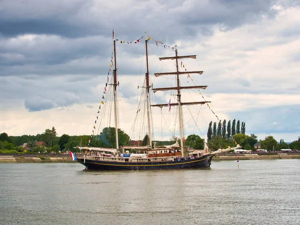 Rouen Frankrijk Juni Circa 2019 Gulden Leeuw Drie Masted Topzeilschoener — Stockfoto