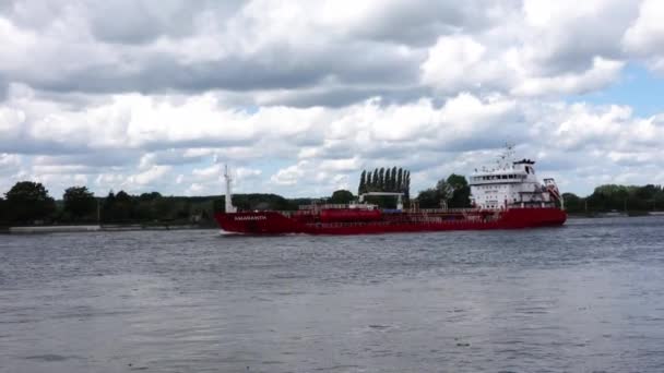 Rouen France June Circa 2019 Büyük Metal Nakliye Gemisi Taşıyıcısı — Stok video