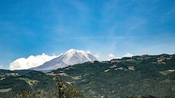 Evlenecektir volkan fethi 5200 metre yükseklikte çekim. Meksika'dan ilginç fotoğraflar