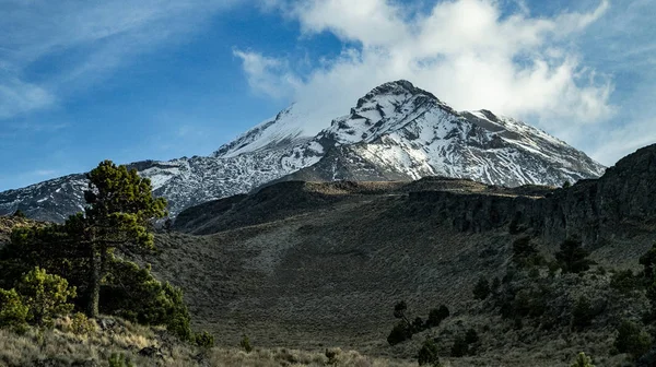 Evlenecektir volkan fethi 5200 metre yükseklikte çekim. Meksika'dan ilginç fotoğraflar