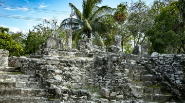 El Meko antik şehir Cancun içinde yer alır. Bizim model ve resimleri şehir kalıntıları