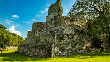 El Meko antik şehir Cancun içinde yer alır. Bizim model ve resimleri şehir kalıntıları