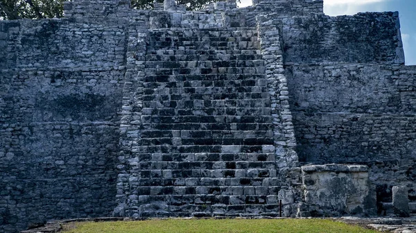 Antigua Ciudad Meko Encuentra Cancún Nuestro Modelo Las Ruinas Ciudad —  Fotos de Stock