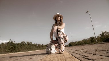 Coronovirus is not a problem for preparing vacations to distant countries. Slow and not at home