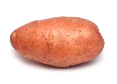 Beyaz arka plan üzerinde izole genç kırmızı patates. Yeni hasat. Düz yatıyordu, en iyi görünümü 