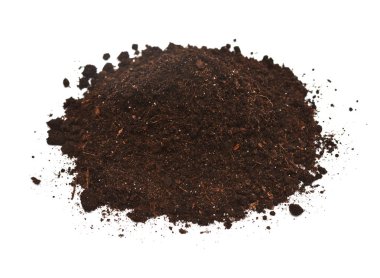 Beyaz arka plan üzerinde izole toprak yığını. Kavram tarım, tarım. Düz yatıyordu, en iyi görünümü