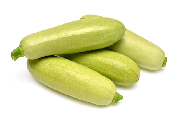 Verse pompoen groente merg courgette geheel geïsoleerd op witte b — Stockfoto