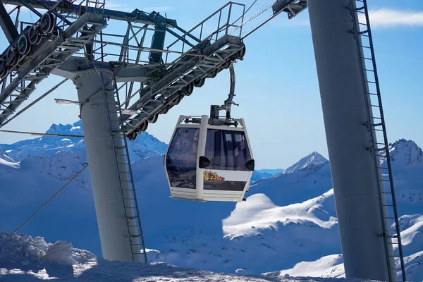 Cabine Por Cabo Snowboard Esqui Picos Elbrus Norte Cáucaso Rússia — Fotografia de Stock