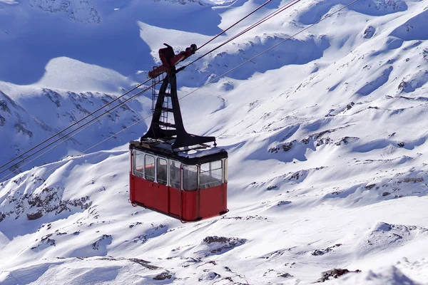 Cabina Teleférico Antigua Azau Glade Prielbrusye Snowblower Peaks Mount Elbrus — Foto de Stock