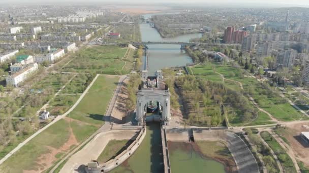 Volgograd Kilátás Fentről Volga Don Csatorna Olajszállító Tartályhajó Amely Könnyű — Stock videók