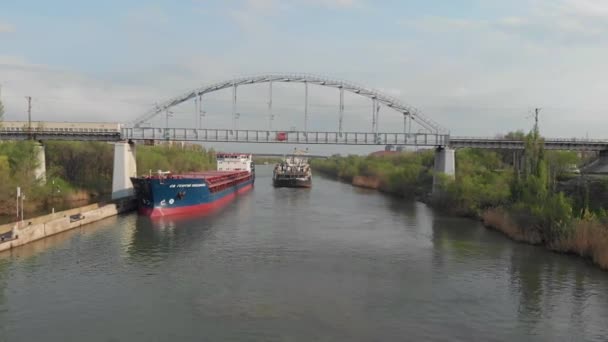 Volgograd Rusya Nisan 2019 Volga Don Nakliye Kanalı Ile Kargo — Stok video